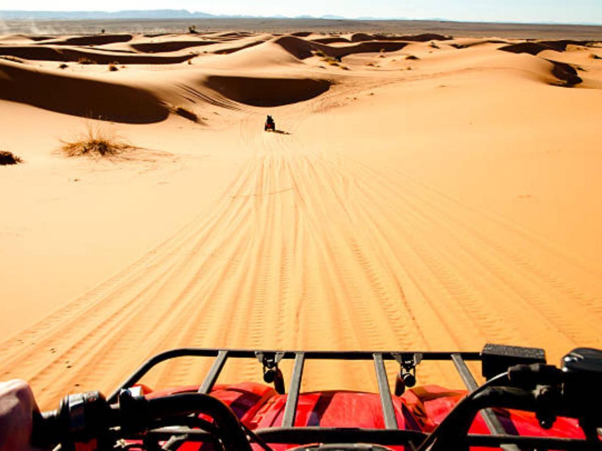 Desert Paradise Luxury Camp Merzouga Bagian luar foto