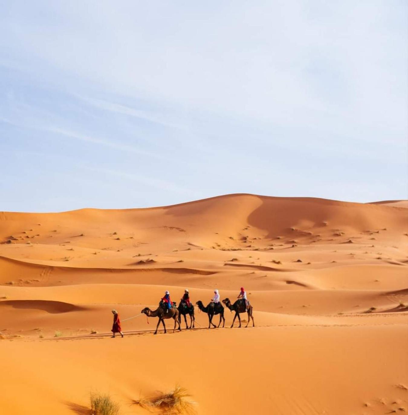 Desert Paradise Luxury Camp Merzouga Bagian luar foto